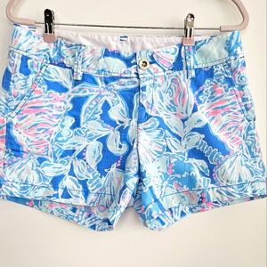 Lilly Pulitzer Calahan Shorts Size 8 Blue White Pink 100% Cotton
